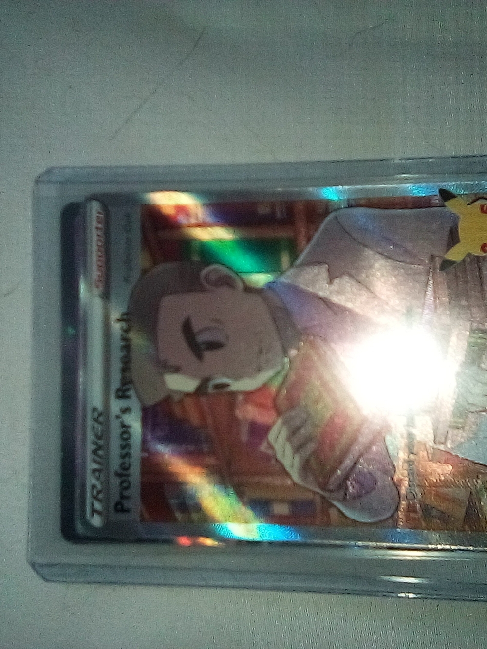 Professor's Research Trainer Pokémon Card - Holographic